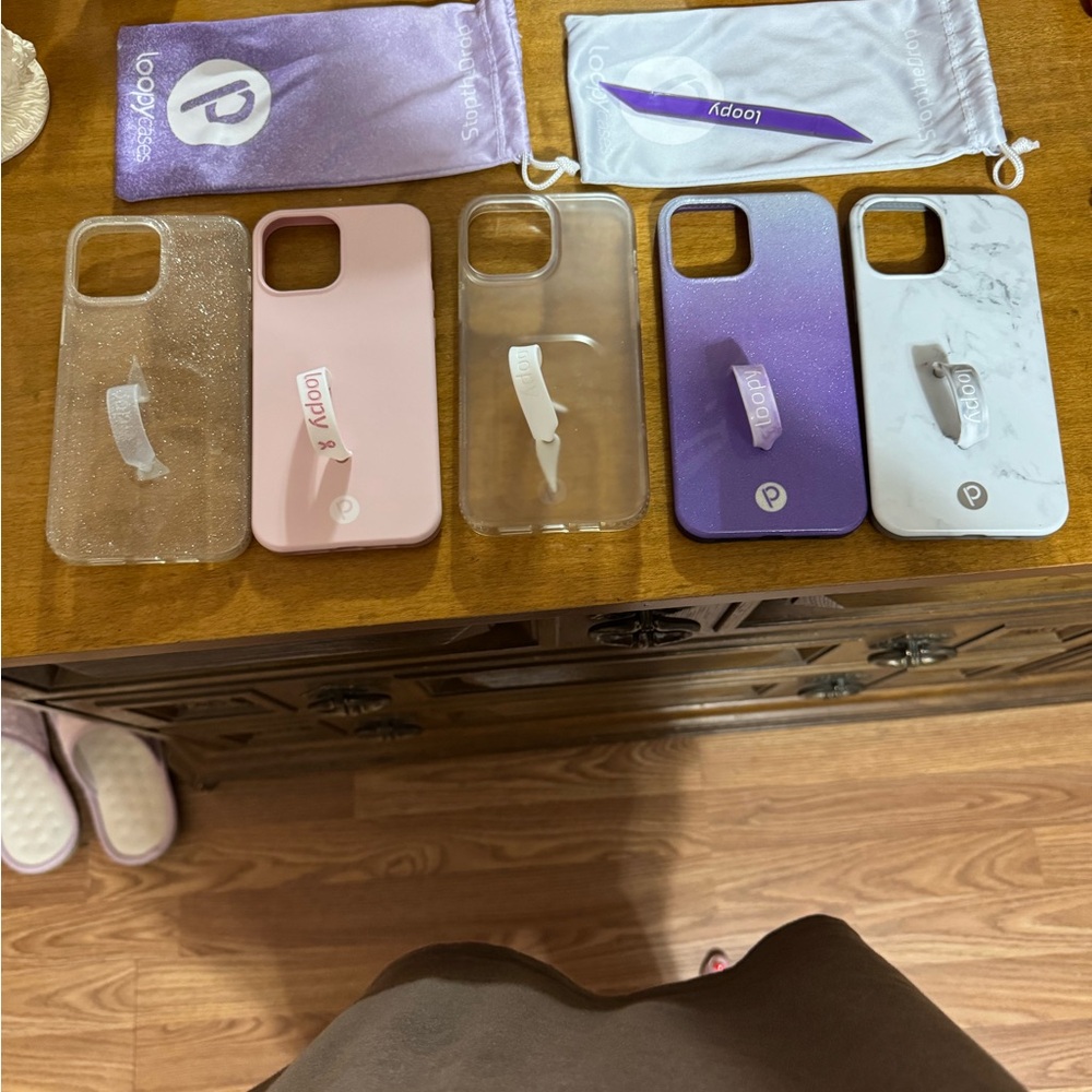 Loopy phone case for Apple 13 pro max .